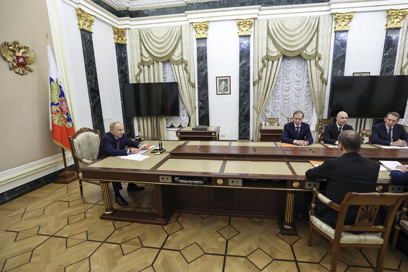 Kremlin says changes in Russia's nuclear doctrine are intended as a warning to the West | iNFOnews.ca Kremlin says changes in Russia's nuclear doctrine are intended as a warning to the West | iNFOnews.ca
