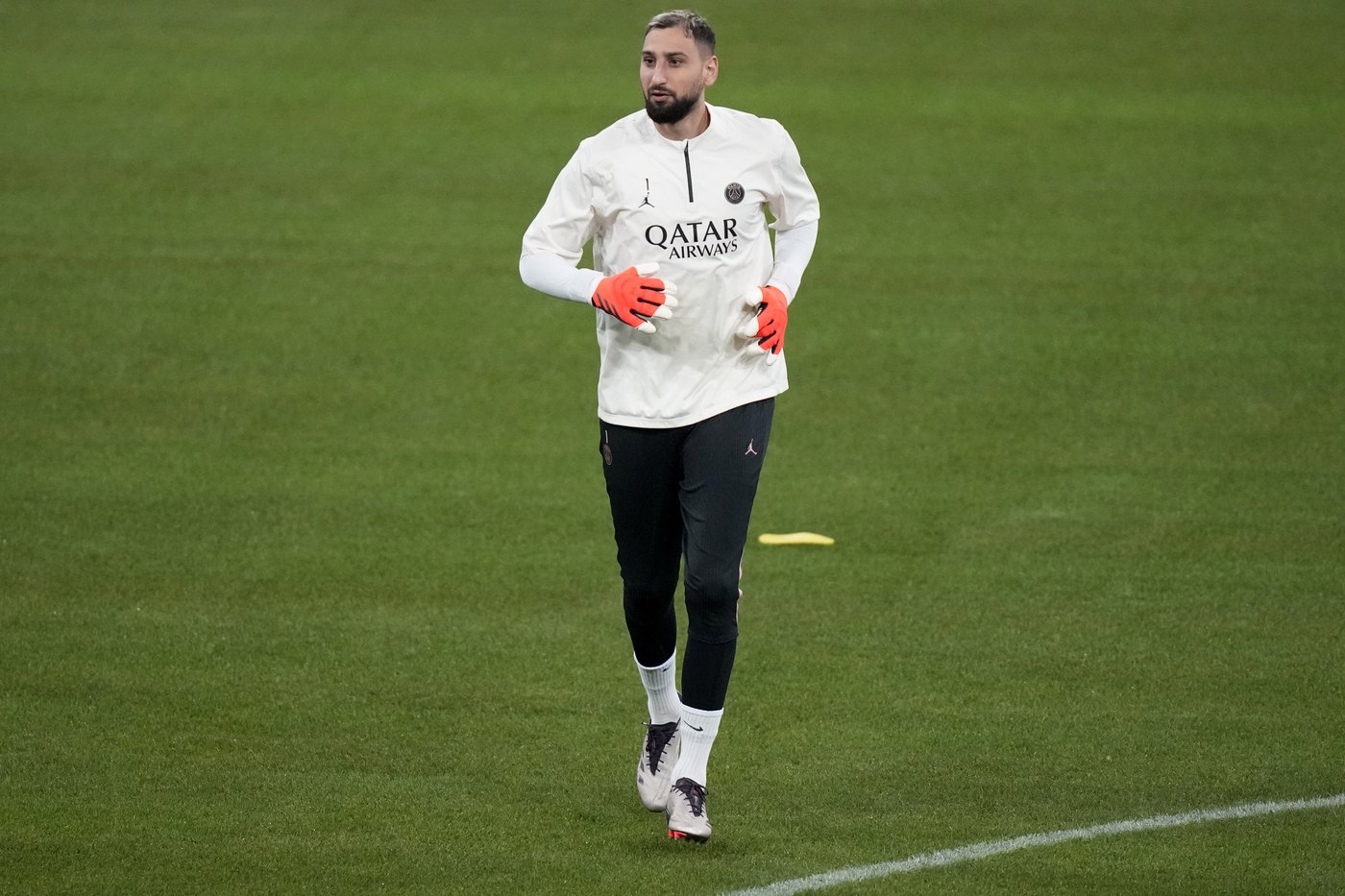 Goalkeeping blunders continue to hurt PSG in a difficult Champions League campaign | iNFOnews.ca Goalkeeping blunders continue to hurt PSG in a difficult Champions League campaign | iNFOnews.ca