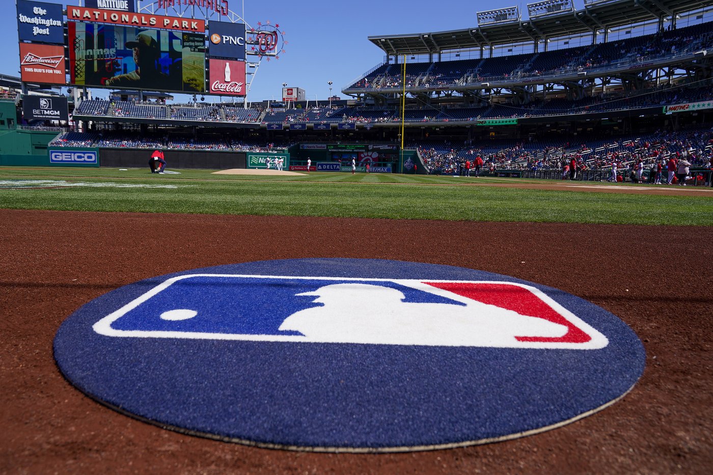 MLB had 2 positives tests among 11,609 urine and blood samples for drugs in last year | iNFOnews.ca MLB had 2 positives tests among 11,609 urine and blood samples for drugs in last year | iNFOnews.ca
