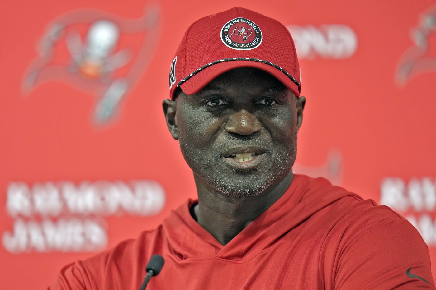 Mayfield-led Buccaneers sputter offensively in 26-7 loss to previously winless Broncos | iNFOnews.ca Mayfield-led Buccaneers sputter offensively in 26-7 loss to previously winless Broncos | iNFOnews.ca
