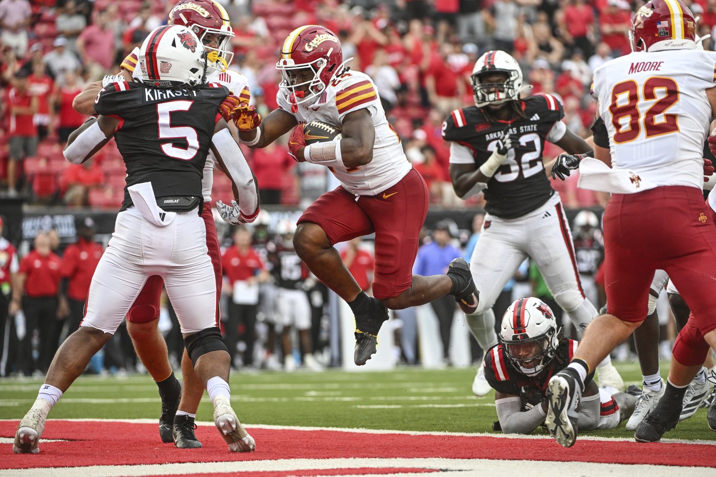 No. 14 Iowa State survives scare from Arkansas State, wins 24-16 | iNFOnews.ca No. 14 Iowa State survives scare from Arkansas State, wins 24-16 | iNFOnews.ca