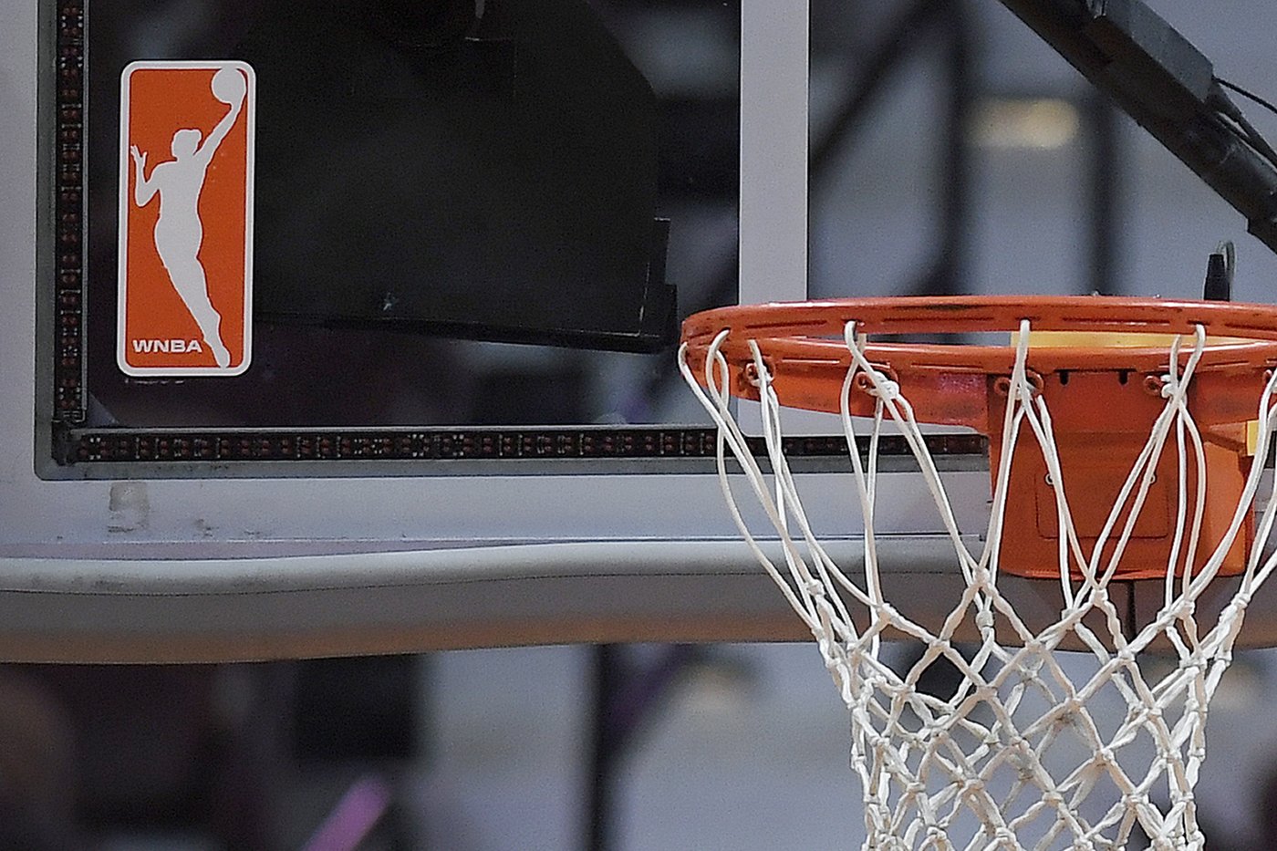 WNBA says fan was arrested for throwing sex toy in Atlanta, threatens ejection, ban moving forward | iNFOnews.ca WNBA says fan was arrested for throwing sex toy in Atlanta, threatens ejection, ban moving forward | iNFOnews.ca