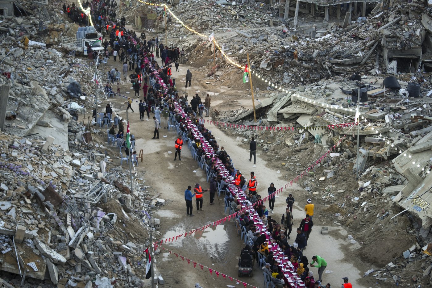 Israel supports a US proposal to extend Gaza ceasefire's first phase. But Hamas wants Phase 2 | iNFOnews.ca Israel supports a US proposal to extend Gaza ceasefire's first phase. But Hamas wants Phase 2 | iNFOnews.ca