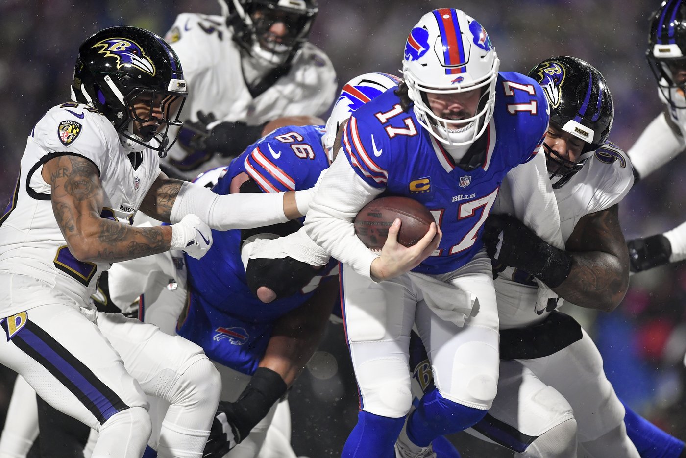 Allen scores 2 TDs, Bills force 3 turnovers to beat Ravens 27-25 and reach AFC title game | iNFOnews.ca Allen scores 2 TDs, Bills force 3 turnovers to beat Ravens 27-25 and reach AFC title game | iNFOnews.ca