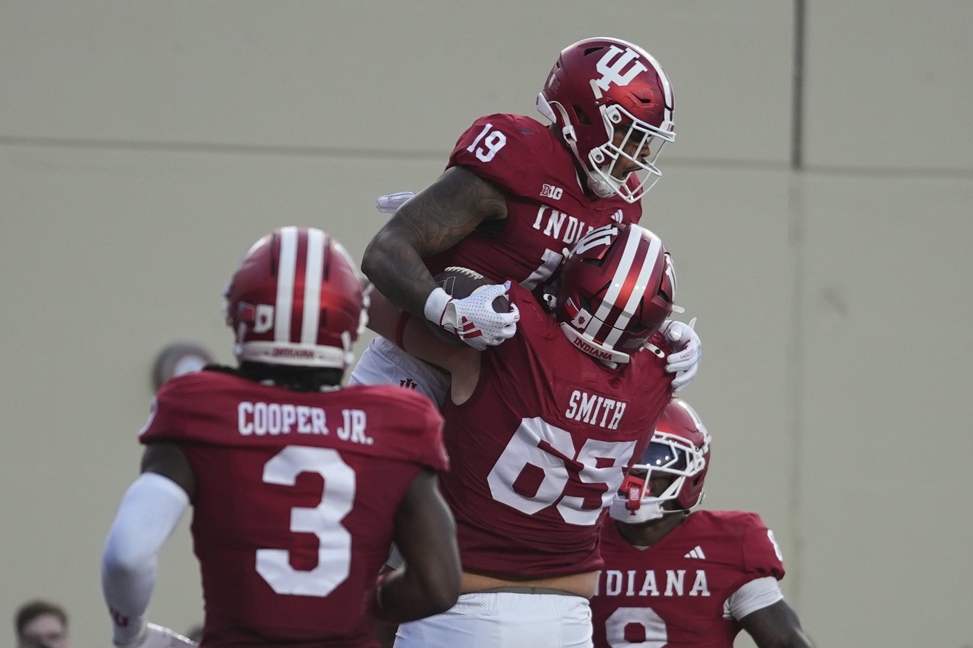 Mendoza, Cooper lead No. 22 Indiana to 73-0 victory over overmatched Indiana State | iNFOnews.ca