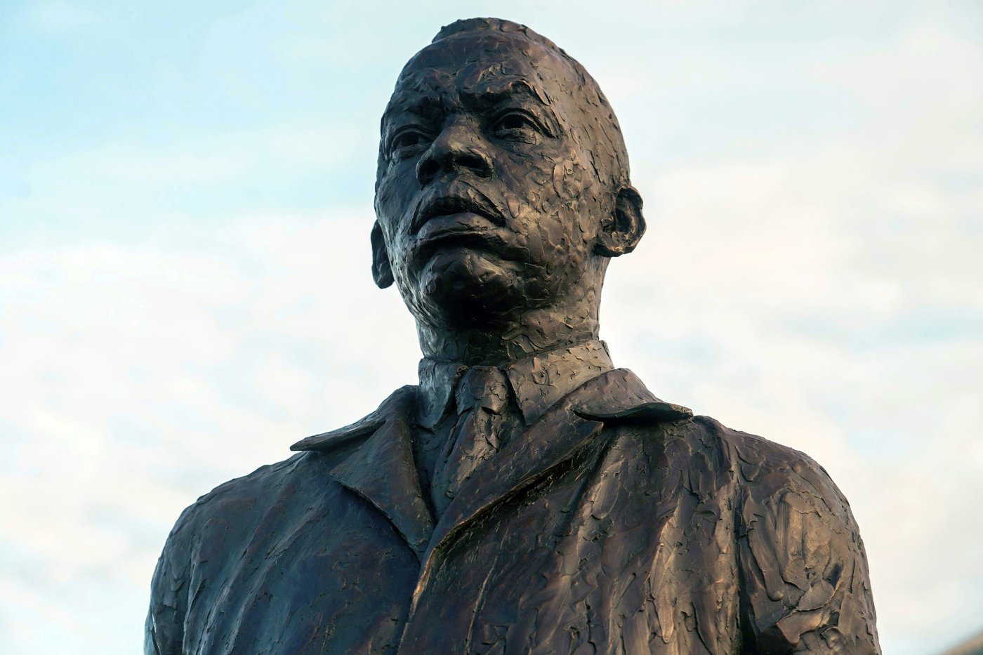 Statue of the late US Rep. John Lewis, a civil rights icon, is unveiled in his native Alabama | iNFOnews.ca Statue of the late US Rep. John Lewis, a civil rights icon, is unveiled in his native Alabama | iNFOnews.ca