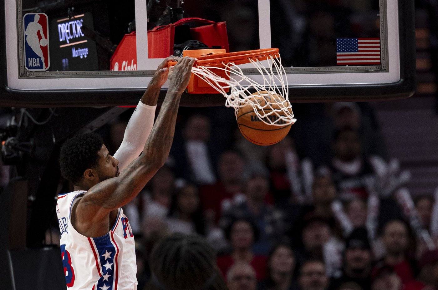 Embiid scores 37 points as 76ers handle Trail Blazers 125-103 | iNFOnews.ca