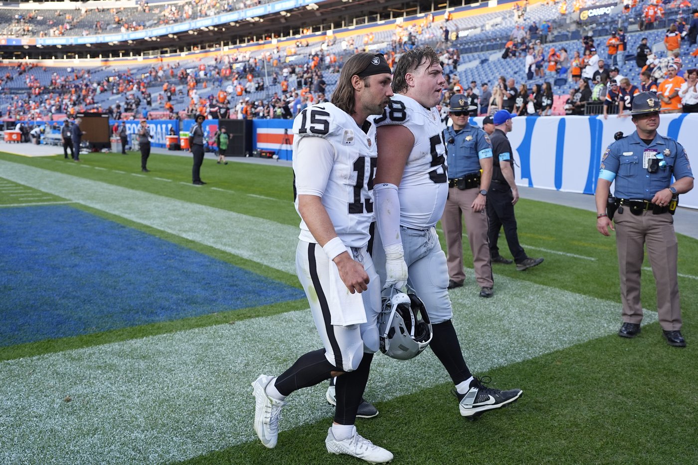 Pierce not ready to name Raiders' starting QB as questions swirl | iNFOnews.ca Pierce not ready to name Raiders' starting QB as questions swirl | iNFOnews.ca