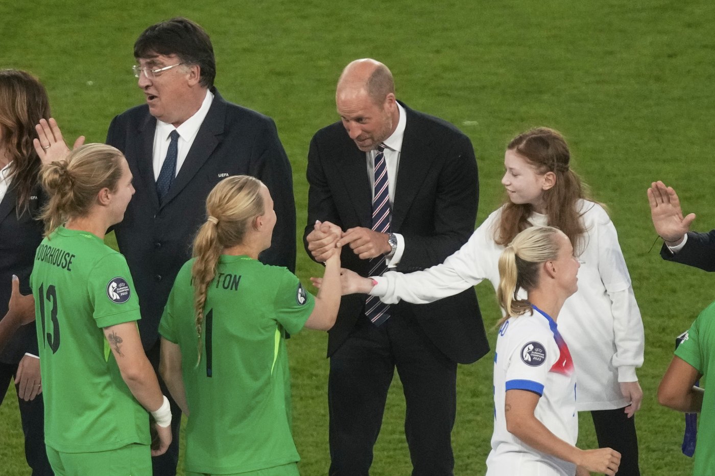 Euro 2025: England goalie Hampton's fairy-tale journey from eye surgeries to penalty shootout star | iNFOnews.ca Euro 2025: England goalie Hampton's fairy-tale journey from eye surgeries to penalty shootout star | iNFOnews.ca