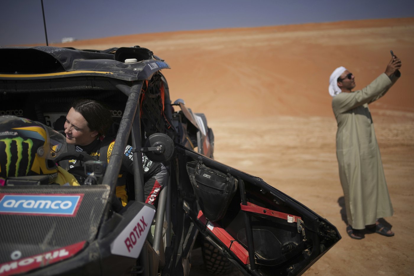 PHOTO COLLECTION: Saudi Arabia Dakar Rally | iNFOnews.ca