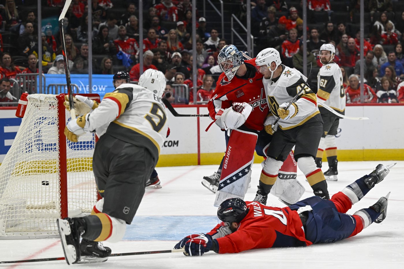 Capitals end the Golden Knights' season-opening winning streak at 3 with a 4-2 victory | iNFOnews.ca Capitals end the Golden Knights' season-opening winning streak at 3 with a 4-2 victory | iNFOnews.ca