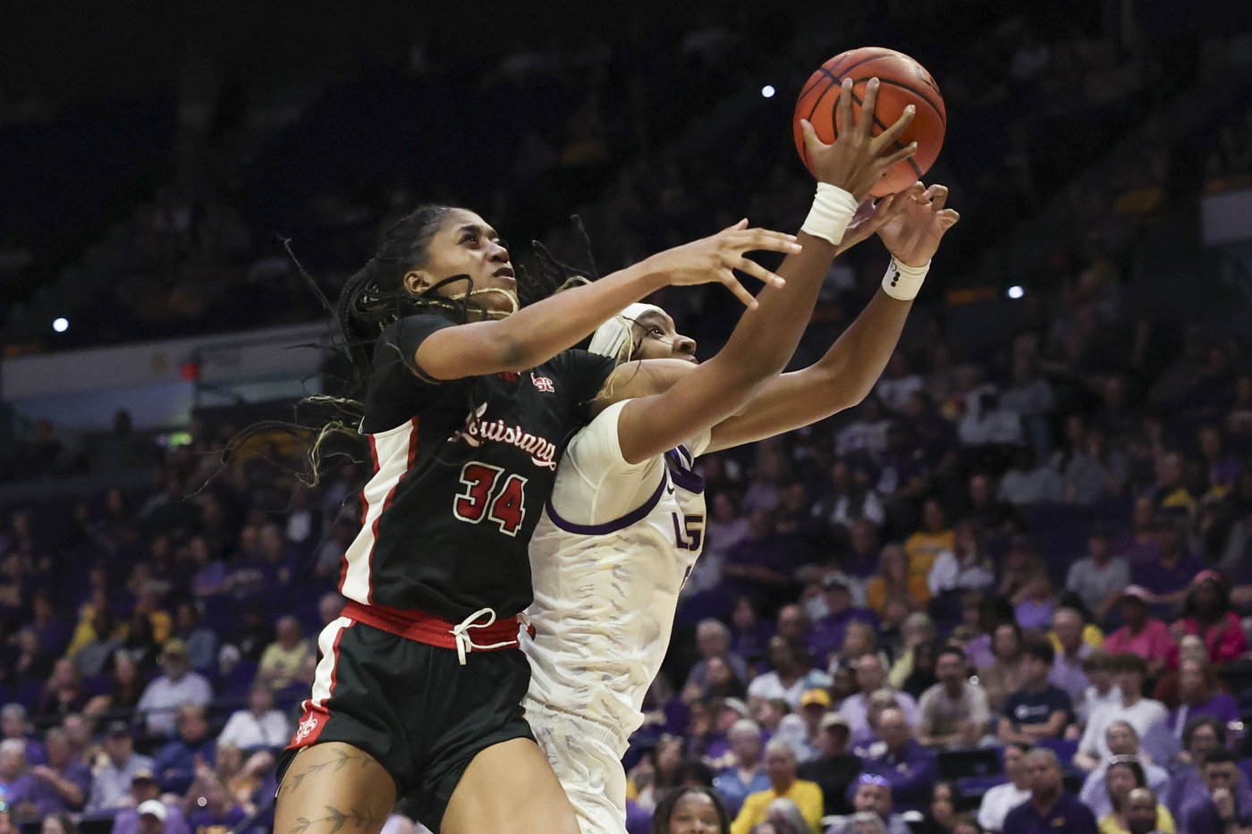 Wolfenbarger, Morrow lead No. 4 LSU past Louisiana-Lafayette 85-57 | iNFOnews.ca