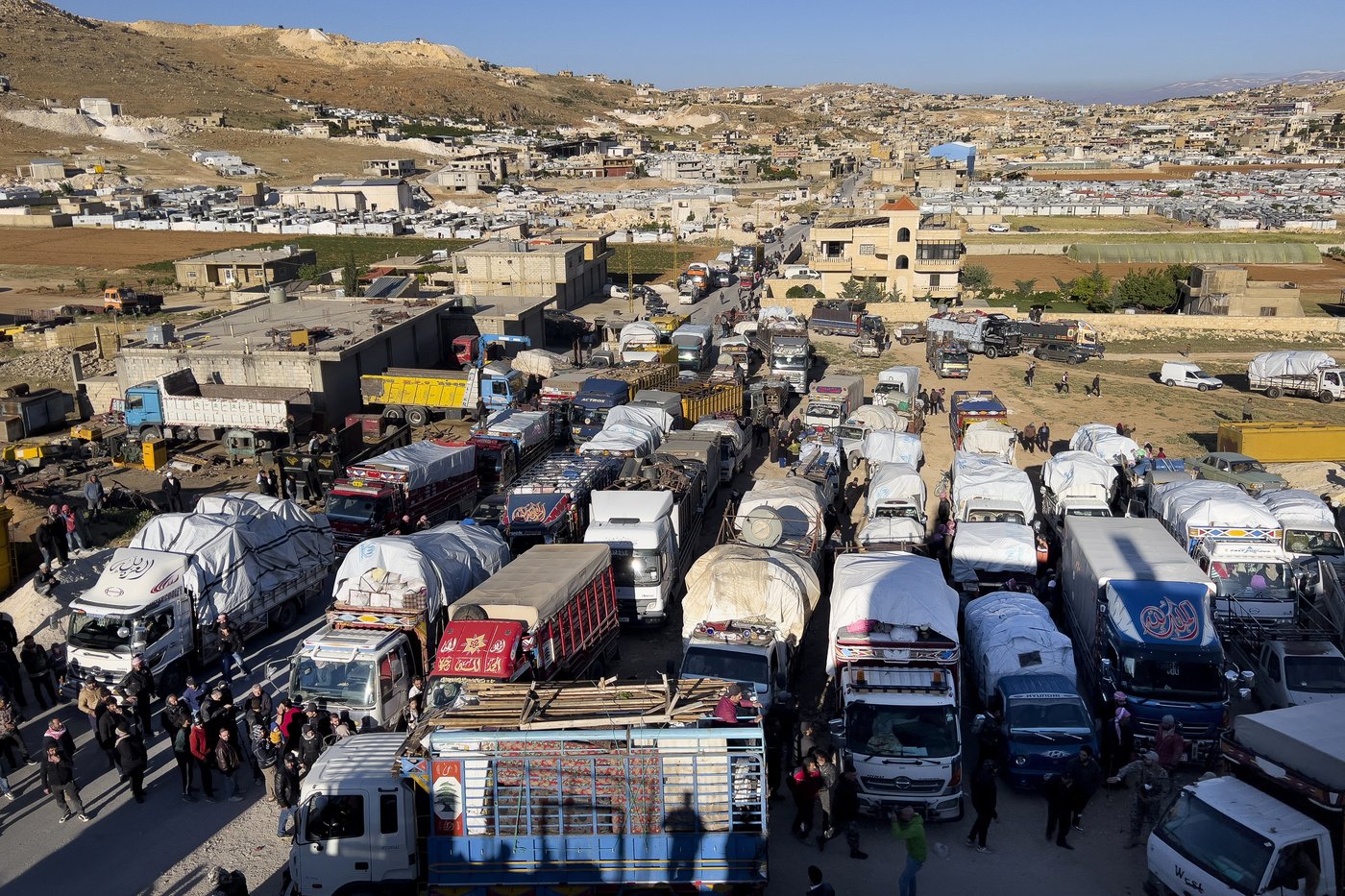 850,000 Syrian refugees have returned home since Assad's fall, UN says | iNFOnews.ca