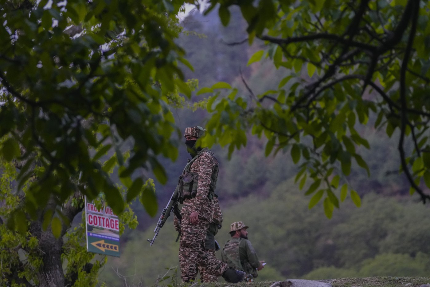 Militants kill at least 26 tourists at a resort in Indian-controlled Kashmir | iNFOnews.ca Militants kill at least 26 tourists at a resort in Indian-controlled Kashmir | iNFOnews.ca