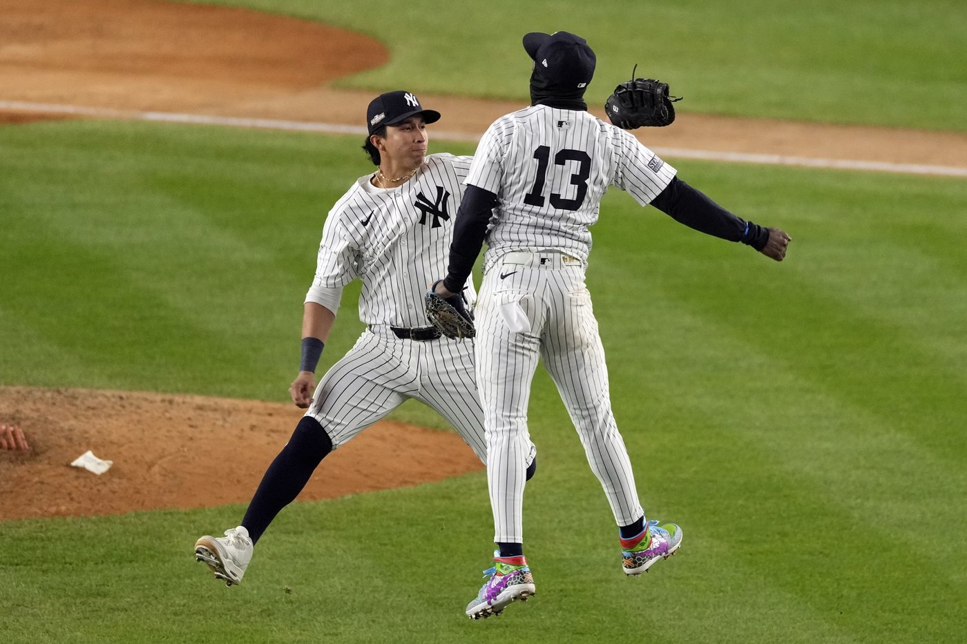 Soto, Stanton homers back Rodón as Yankees take advantage of wild Guardians to win ALCS opener 5-2 | iNFOnews.ca Soto, Stanton homers back Rodón as Yankees take advantage of wild Guardians to win ALCS opener 5-2 | iNFOnews.ca