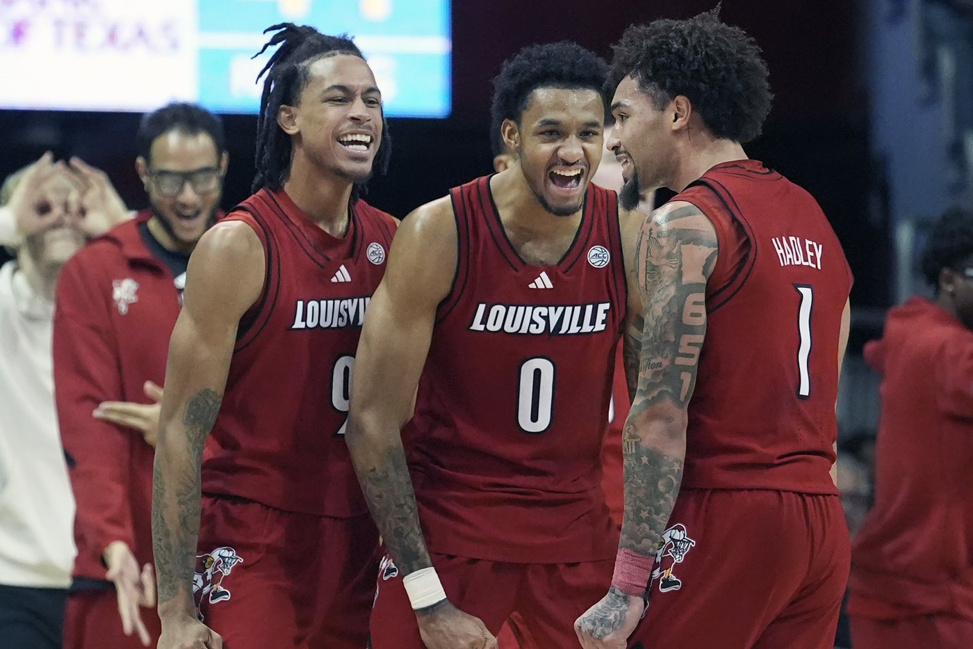 No. 25 Louisville overwhelms SMU 98-73 in first game in 4 years as a ranked team | iNFOnews.ca No. 25 Louisville overwhelms SMU 98-73 in first game in 4 years as a ranked team | iNFOnews.ca