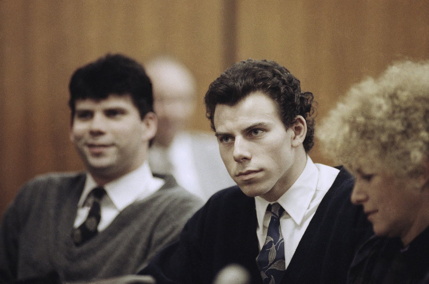 California governor will not make clemency decision for Menendez brothers until new DA reviews case | iNFOnews.ca California governor will not make clemency decision for Menendez brothers until new DA reviews case | iNFOnews.ca