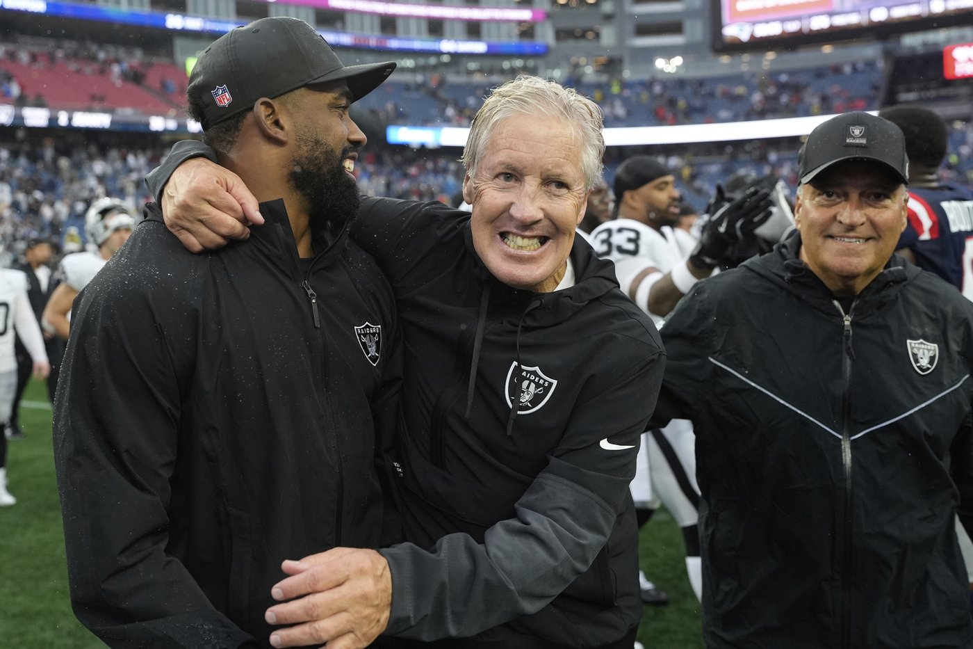 Jim Harbaugh and Pete Carroll renew rivalry as Chargers face Raiders on Carroll's 74th birthday | iNFOnews.ca Jim Harbaugh and Pete Carroll renew rivalry as Chargers face Raiders on Carroll's 74th birthday | iNFOnews.ca