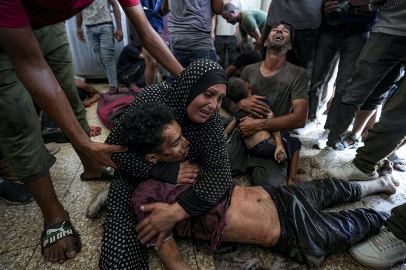 PHOTOS OF THE YEAR: Through photographers' lenses, an epic catalog of humanity in 2024 emerges | iNFOnews.ca