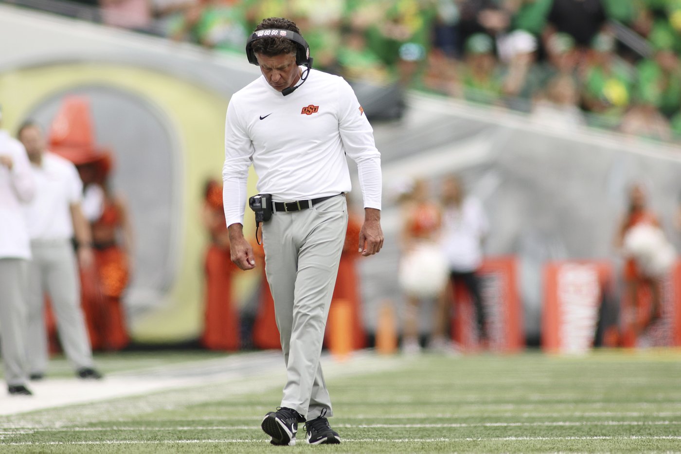 Oklahoma State fires football coach Mike Gundy after 20-plus years | iNFOnews.ca