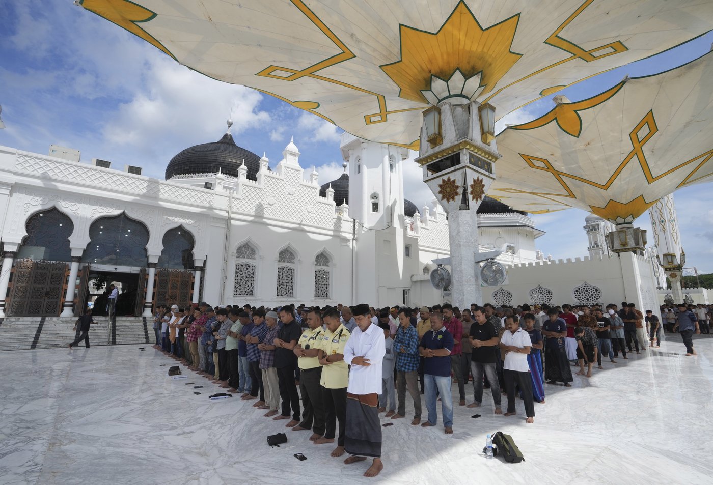 Indonesians mark 2 decades since the tragic tsunami that killed hundreds of thousands | iNFOnews.ca Indonesians mark 2 decades since the tragic tsunami that killed hundreds of thousands | iNFOnews.ca