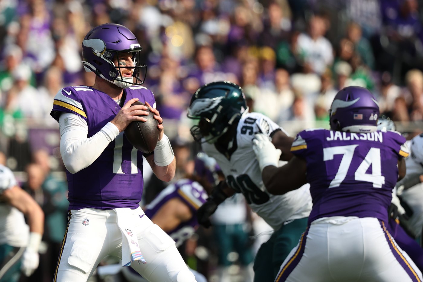 Vikings will start Wentz at QB on short rest in LA, with McCarthy lacking time to keep up progress | iNFOnews.ca