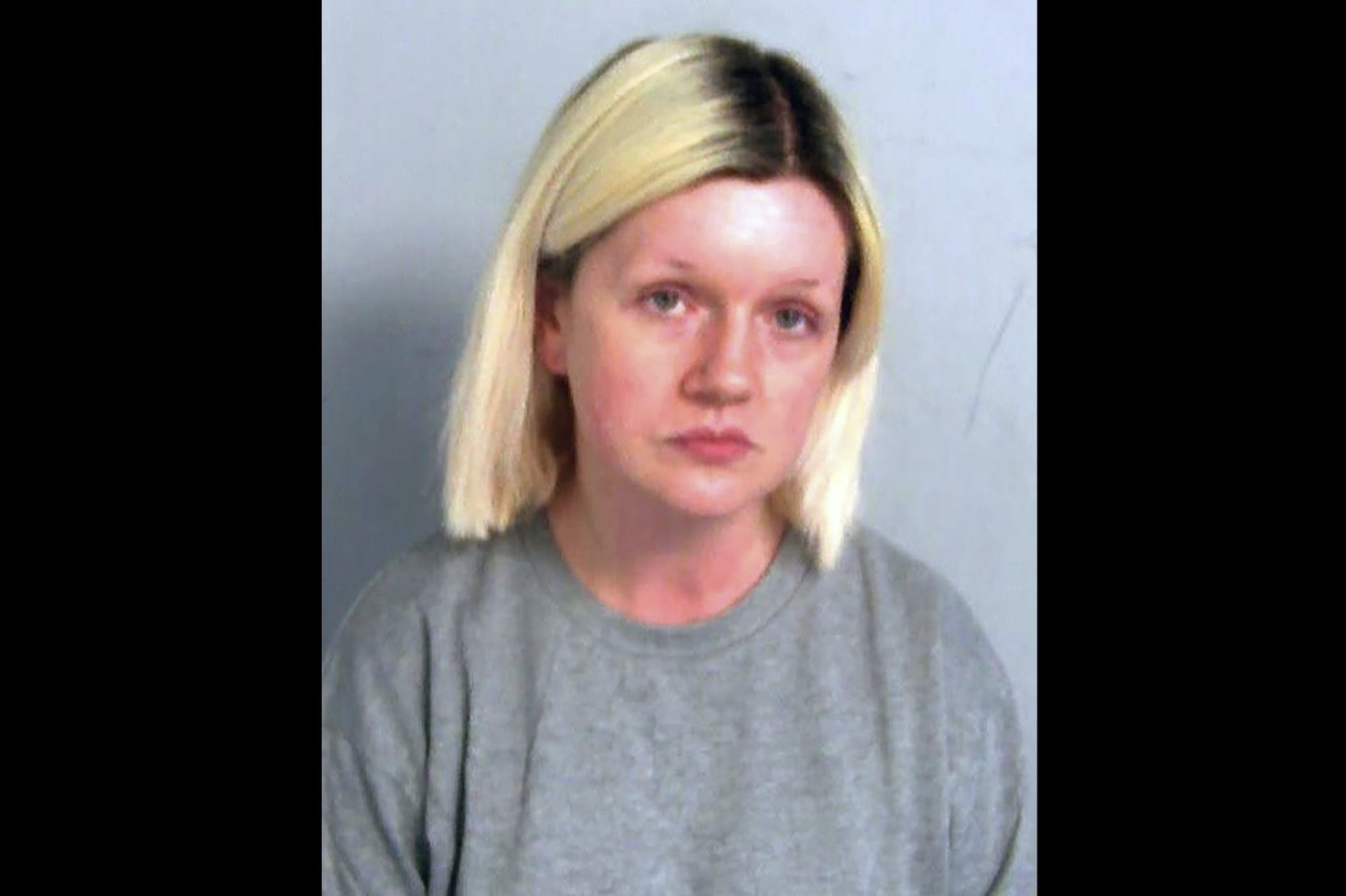 British woman who killed her parents and lived with their bodies is sentenced to life | iNFOnews.ca