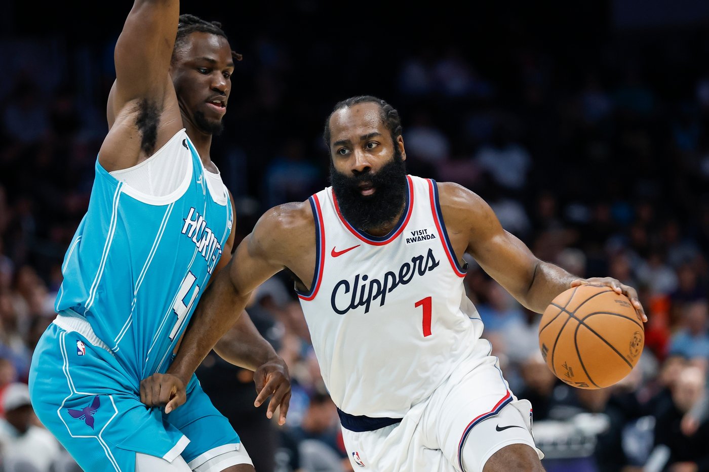 Harden erupts for 55, Clippers rout Hornets 131-116 in Paul's likely last game in North Carolina | iNFOnews.ca