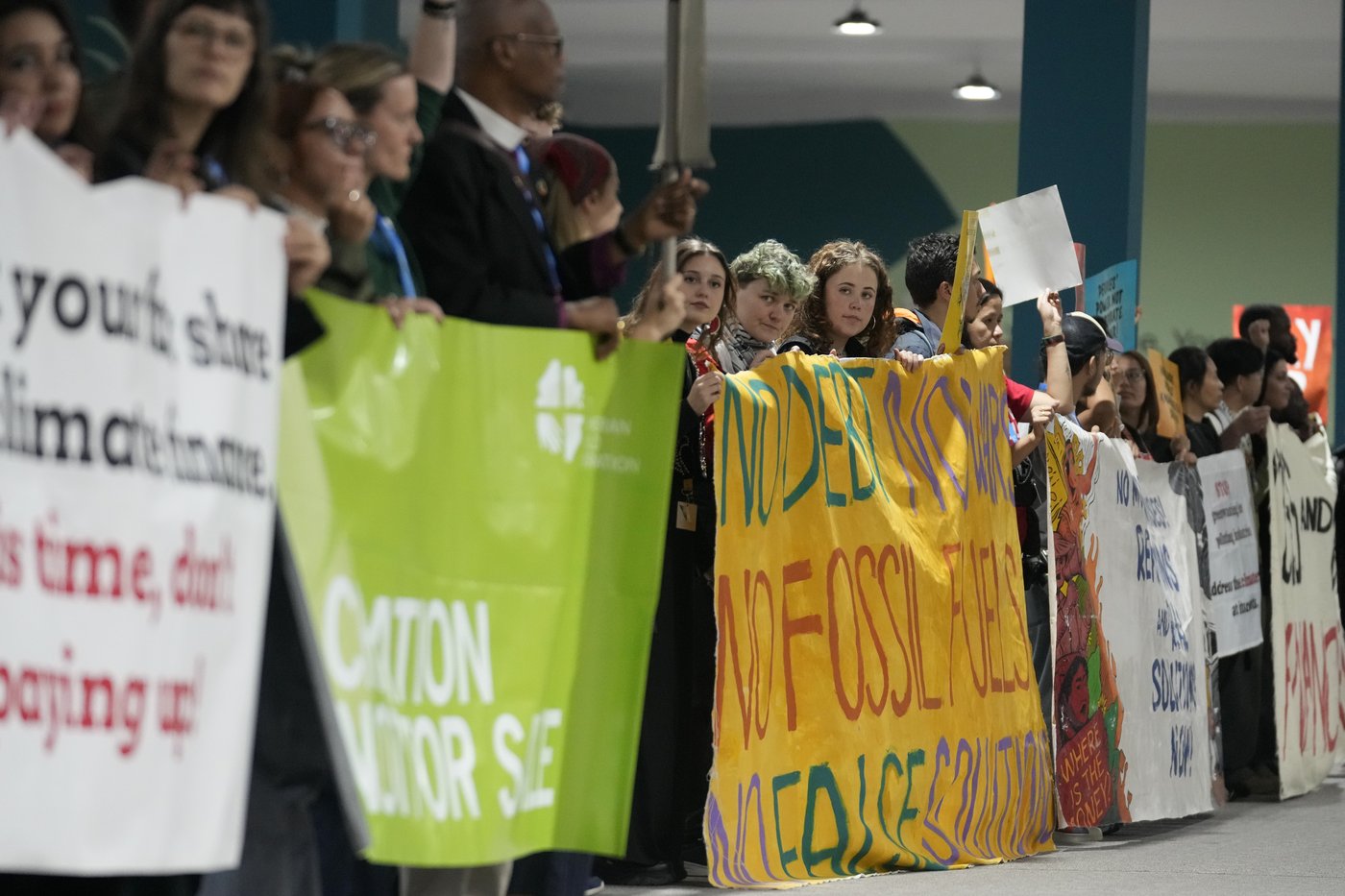 Protesters gather at UN climate talks in global day of action as progress on a deal slows | iNFOnews.ca Protesters gather at UN climate talks in global day of action as progress on a deal slows | iNFOnews.ca