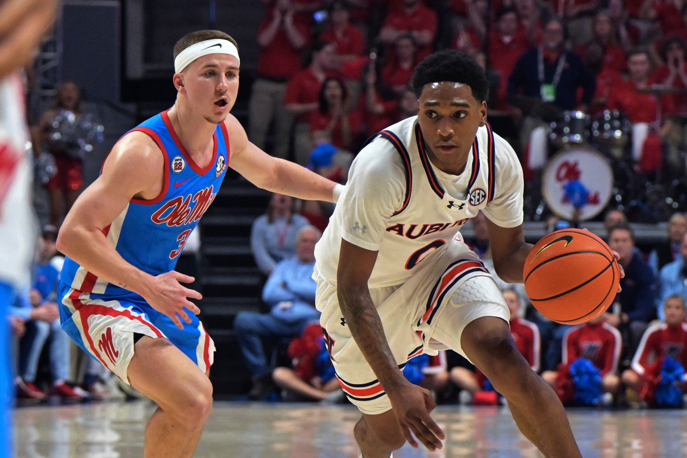 Speedy Tahaad Pettiford and new coach Steven Pearl take center stage for No. 20 Auburn | iNFOnews.ca Speedy Tahaad Pettiford and new coach Steven Pearl take center stage for No. 20 Auburn | iNFOnews.ca
