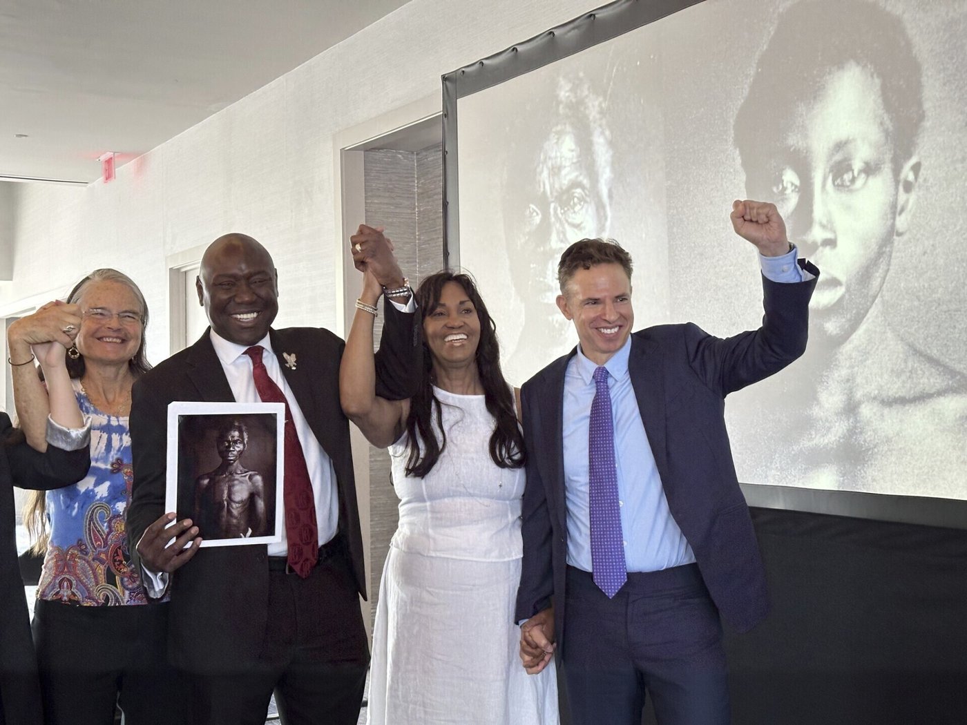 Harvard agrees to relinquish early photos of enslaved people, ending a legal battle | iNFOnews.ca