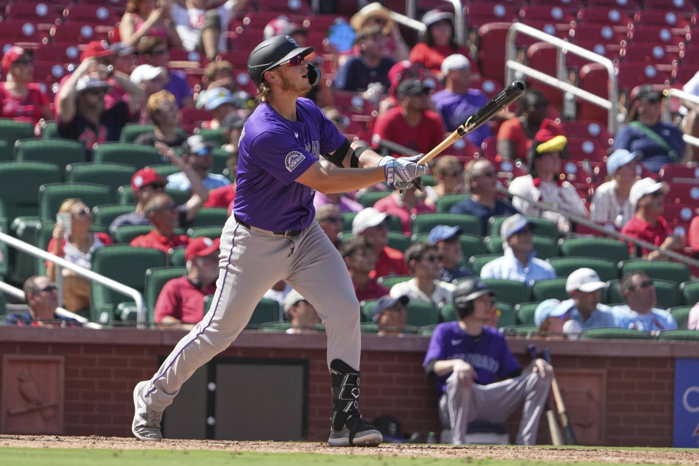 Rockies slugger Hunter Goodman hits 2 long homers with bat borrowed from Kyle Farmer | iNFOnews.ca Rockies slugger Hunter Goodman hits 2 long homers with bat borrowed from Kyle Farmer | iNFOnews.ca