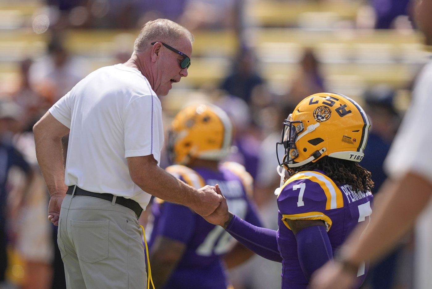 LSU linebacker Harold Perkins Jr.'s season is ended by knee injury, coach confirms | iNFOnews.ca LSU linebacker Harold Perkins Jr.'s season is ended by knee injury, coach confirms | iNFOnews.ca