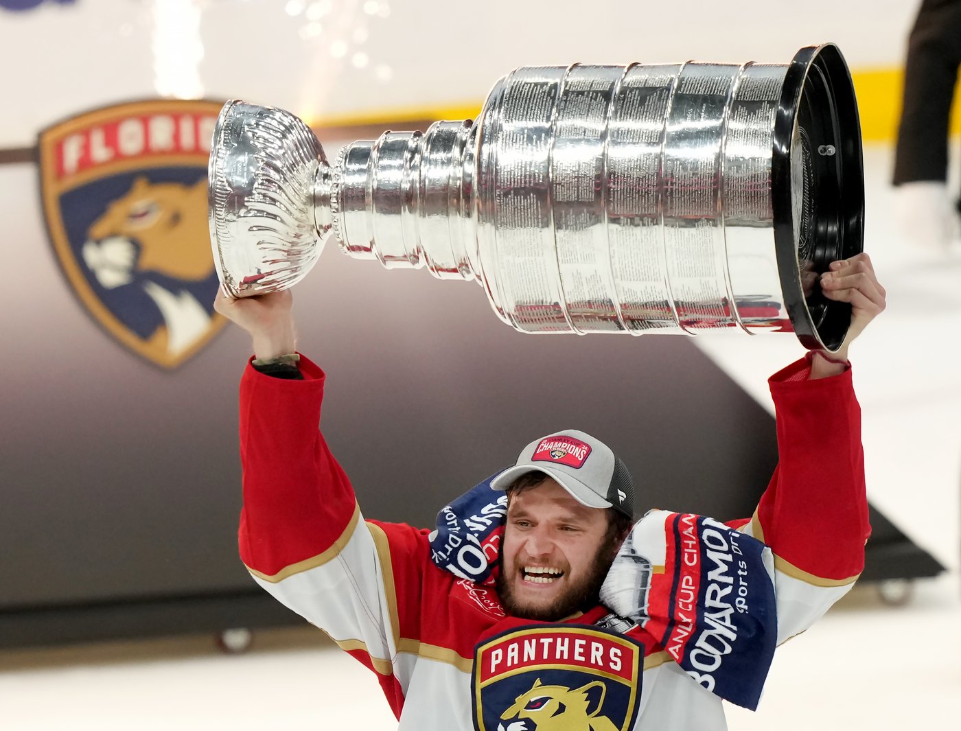 Barkov, Hedman named captains for Finland, Sweden at 4 Nations Face-Off | iNFOnews.ca