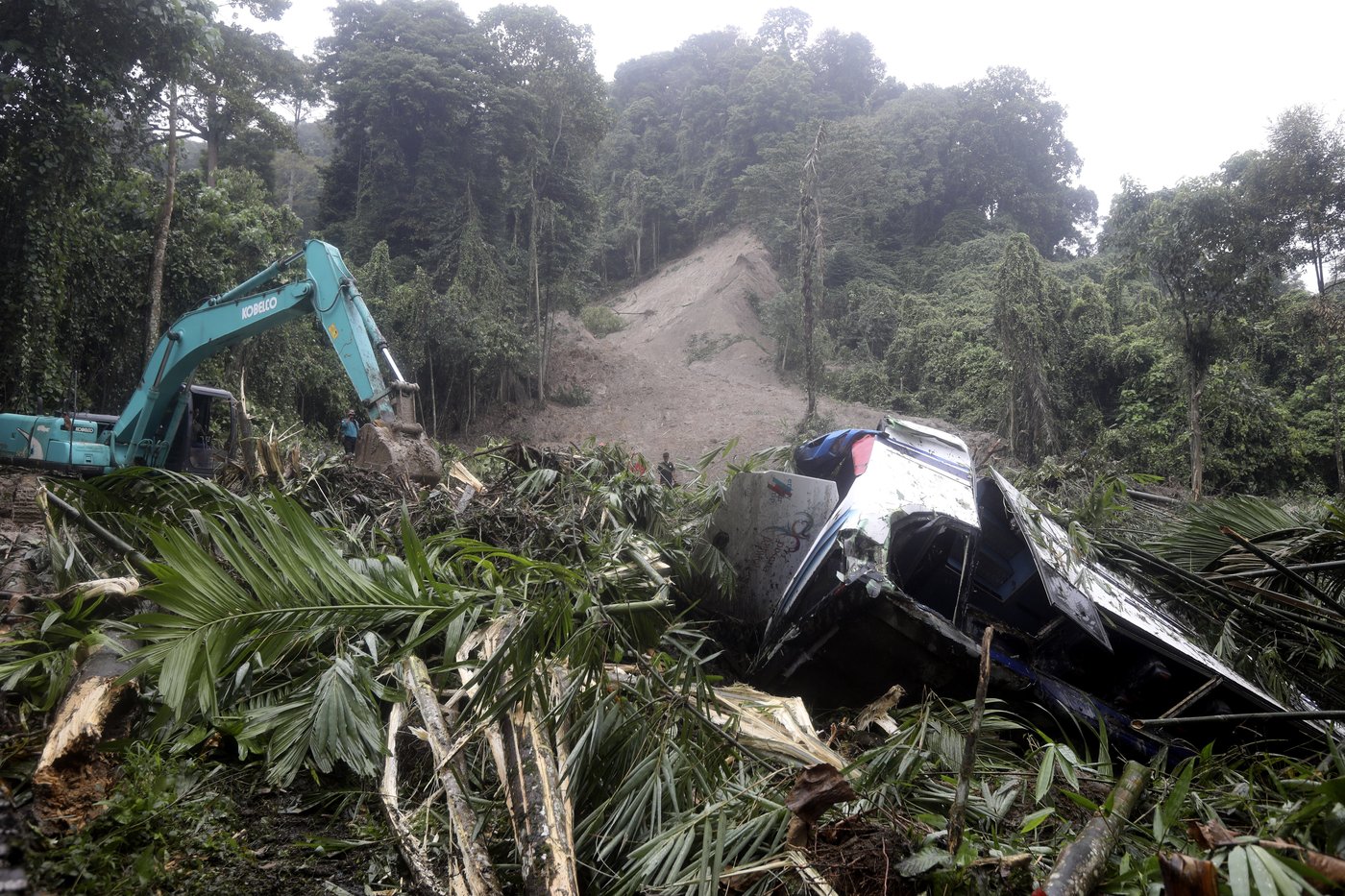 Landslide triggered by rain in Indonesia's Sumatra island kills at least 7 people | iNFOnews.ca Landslide triggered by rain in Indonesia's Sumatra island kills at least 7 people | iNFOnews.ca