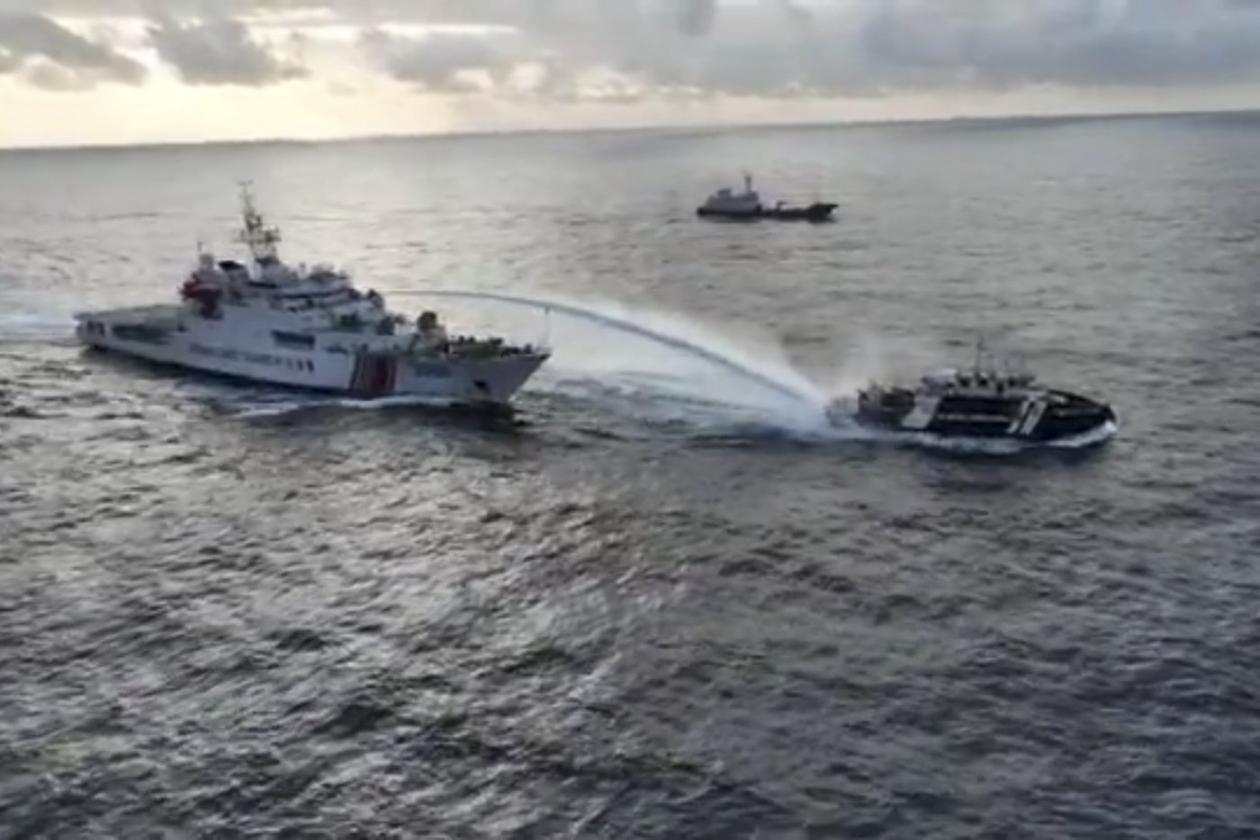 US, Japan and Philippine forces jointly patrol in South China Sea after hostilities involving China | iNFOnews.ca