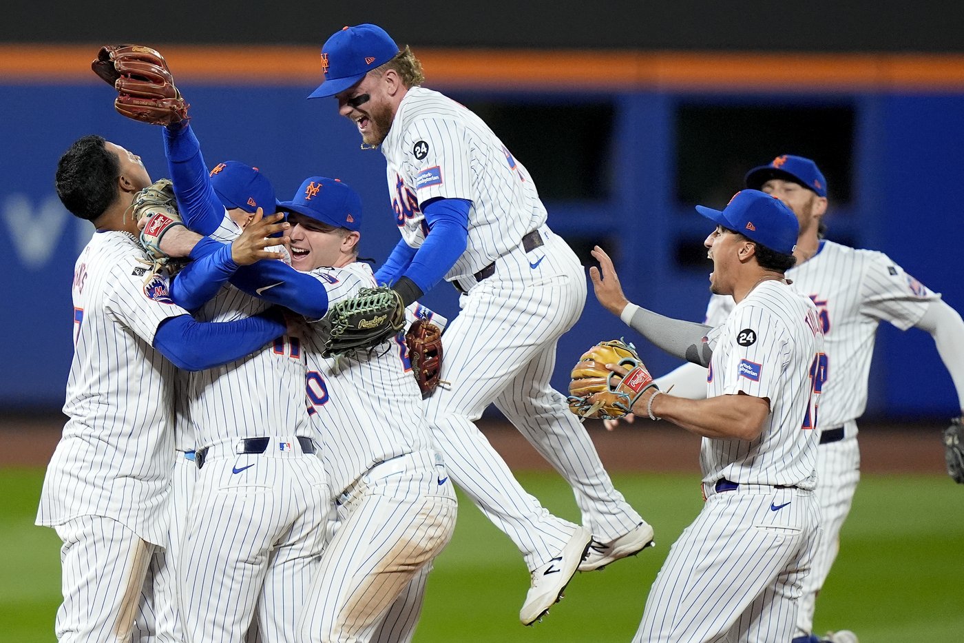 Mets advance to NLCS with 4-1 Game 4 win over Phillies | iNFOnews.ca Mets advance to NLCS with 4-1 Game 4 win over Phillies | iNFOnews.ca
