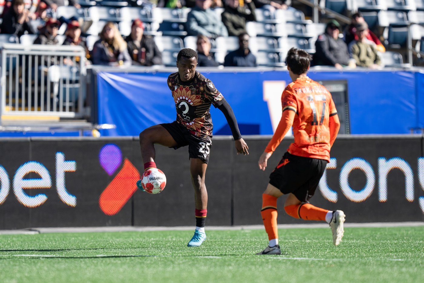 Montreal's Loic Kwemi named Canada Soccer futsal player of the year | iNFOnews.ca