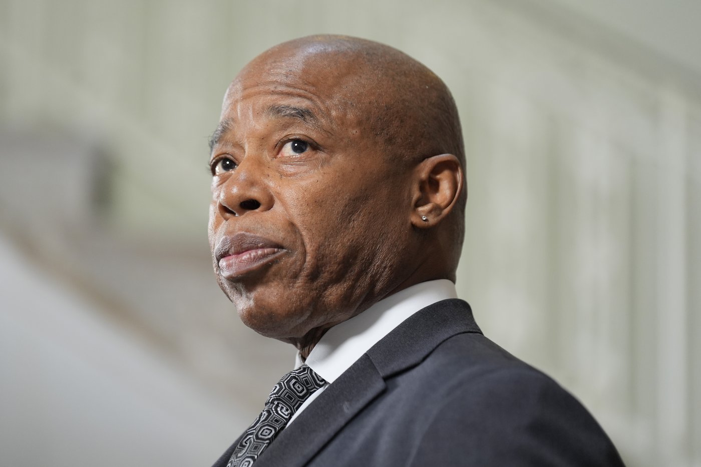 FBI agents seen entering NYC mayor's residence ahead of expected unsealing of indictment | iNFOnews.ca FBI agents seen entering NYC mayor's residence ahead of expected unsealing of indictment | iNFOnews.ca