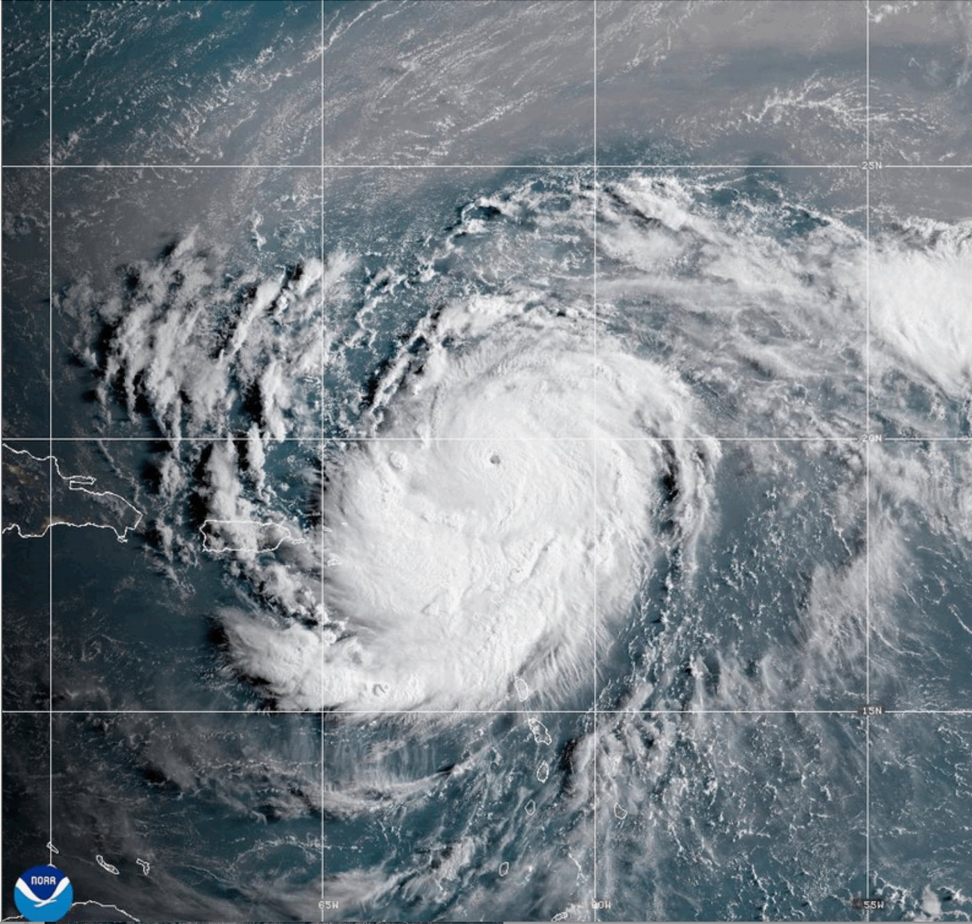 Category 4 Hurricane Erin buffets northern Caribbean islands but not forecast to hit land | iNFOnews.ca Category 4 Hurricane Erin buffets northern Caribbean islands but not forecast to hit land | iNFOnews.ca