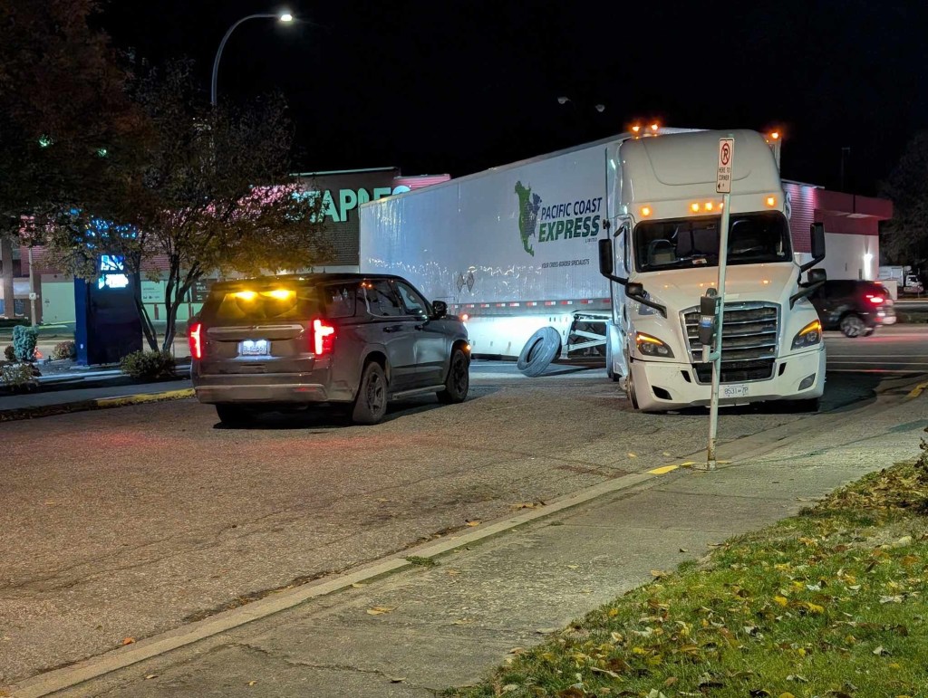 iN PHOTOS: Drivers having bad days in Okanagan, Kamloops | iNwheels