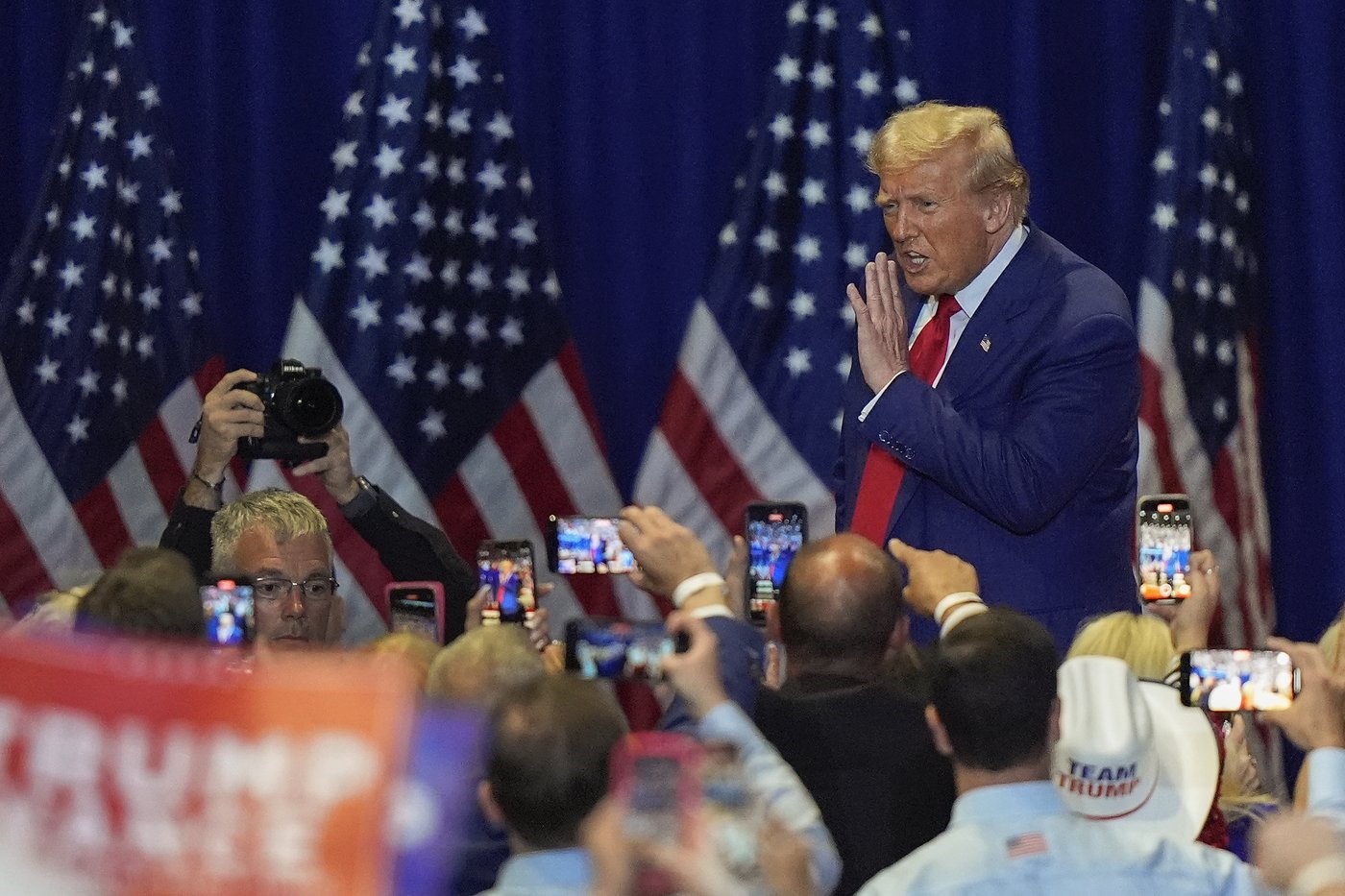 The Latest: Both presidential candidates making appearances to fire up core supporters | iNFOnews.ca The Latest: Both presidential candidates making appearances to fire up core supporters | iNFOnews.ca