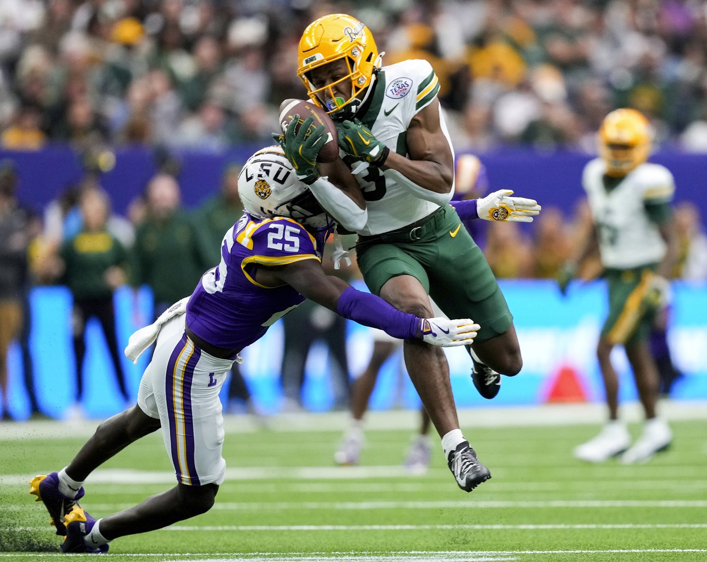 Nussmeier throws for 304 yards and 3 TDs as LSU beats Baylor 44-31 in Texas Bowl | iNFOnews.ca Nussmeier throws for 304 yards and 3 TDs as LSU beats Baylor 44-31 in Texas Bowl | iNFOnews.ca