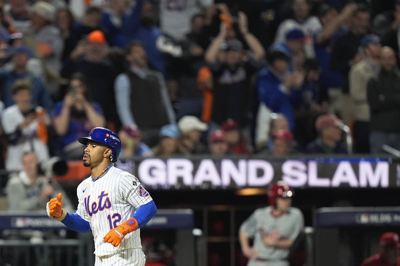 Francisco Lindor's grand slam sends Mets into NLCS with 4-1 win over Phillies in Game 4 of NLDS | iNFOnews.ca Francisco Lindor's grand slam sends Mets into NLCS with 4-1 win over Phillies in Game 4 of NLDS | iNFOnews.ca