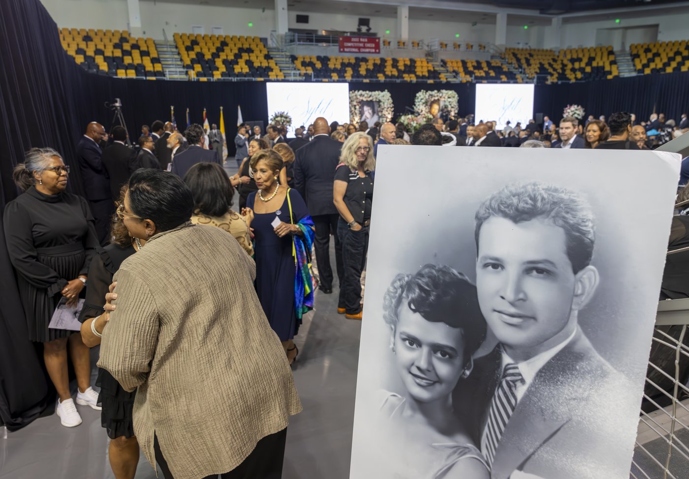 Jill Biden and Al Sharpton pay tribute to civil rights activist Sybil Morial | iNFOnews.ca Jill Biden and Al Sharpton pay tribute to civil rights activist Sybil Morial | iNFOnews.ca