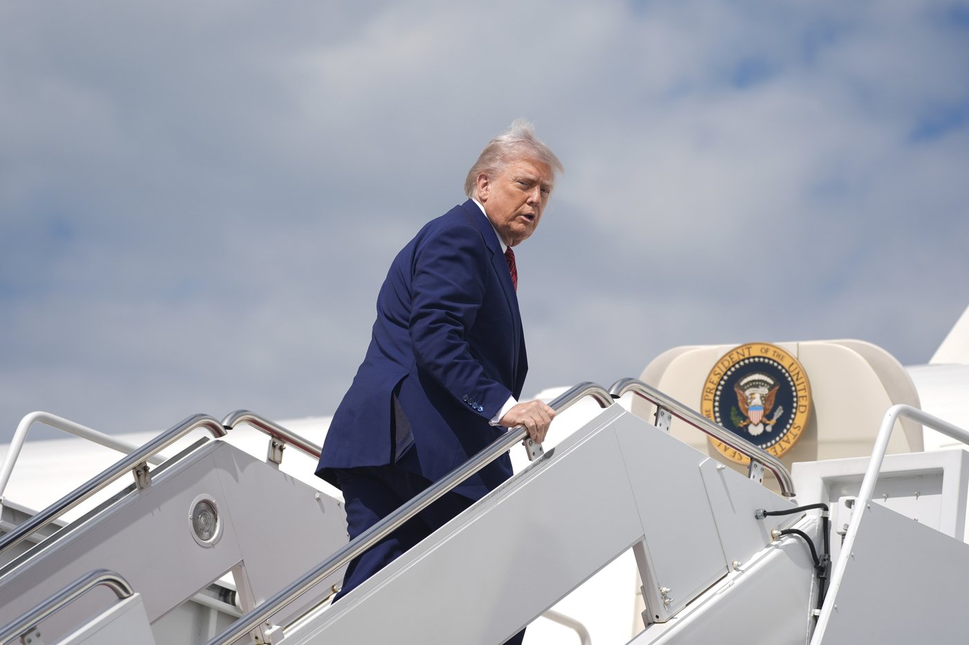 What it would take to convert a jet from Qatar into Air Force One to safely fly Trump | iNFOnews.ca What it would take to convert a jet from Qatar into Air Force One to safely fly Trump | iNFOnews.ca
