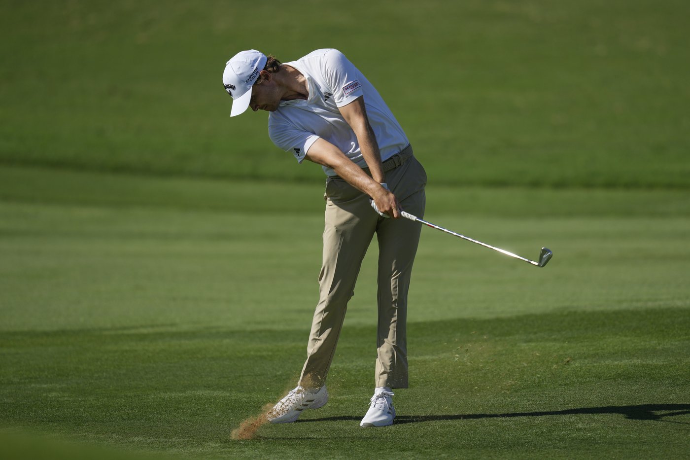 Rory McIlroy tied for lead in Dubai, hot-headed Tyrell Hatton fades | iNFOnews.ca Rory McIlroy tied for lead in Dubai, hot-headed Tyrell Hatton fades | iNFOnews.ca