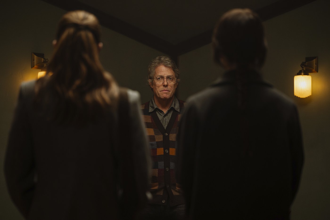 Hugh Grant spent half his career in rom-coms. Now he plays monsters, and he's never been happier | iNFOnews.ca