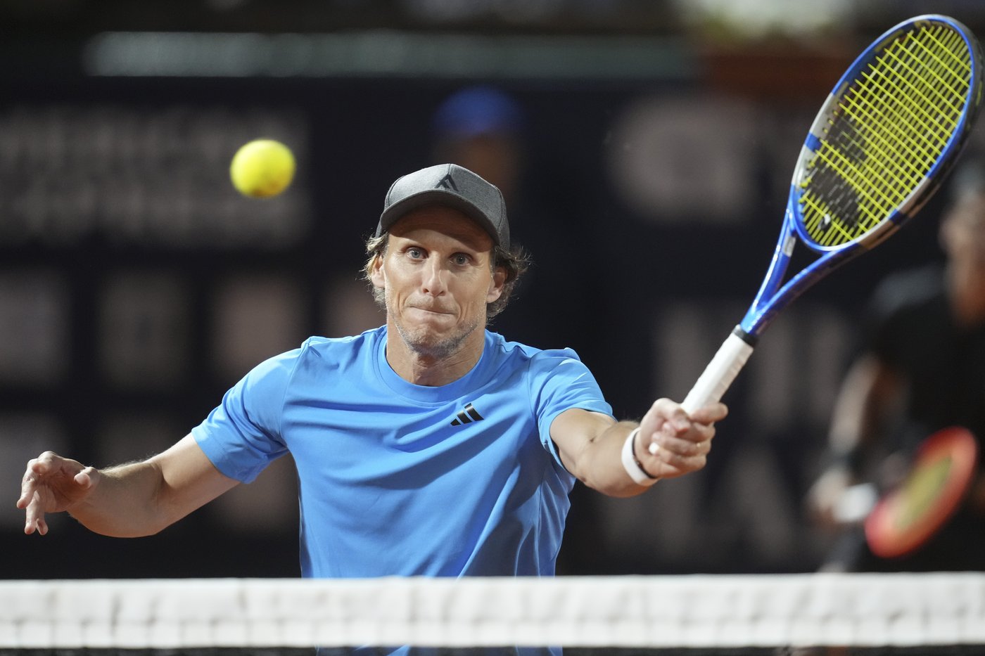 Diego Forlán's debut in professional tennis begins with a doubles loss at the Uruguay Open | iNFOnews.ca Diego Forlán's debut in professional tennis begins with a doubles loss at the Uruguay Open | iNFOnews.ca