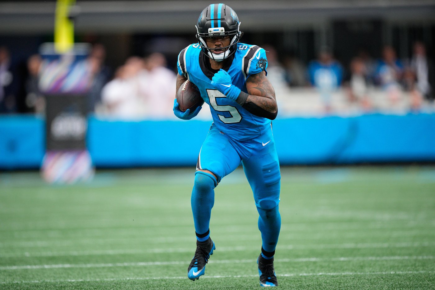 Panthers will look to exploit Bills' 31st-ranked run defense, control clock with two-back approach | iNFOnews.ca